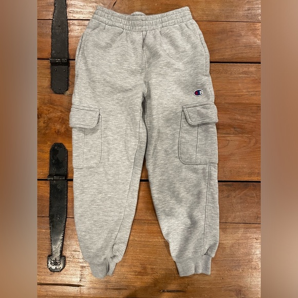 Boys Champion Cargo Fleece Joggers in Gray- Size 8 (S) - Picture 3 of 6